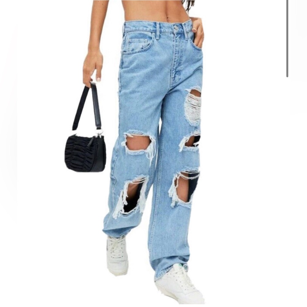 BDG Ripped Light Blue High Rise Baggy sz 28